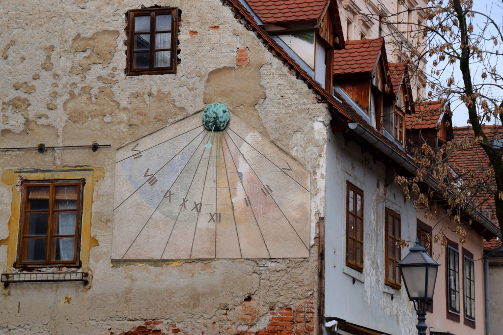 Reloj de Sol en la Calle Tkalčićeva